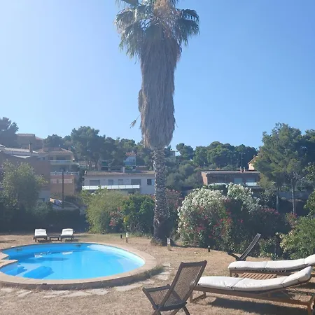 Private Pool And Garden Σπίτι διακοπών *