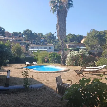 Private Pool And Garden * Cunit
